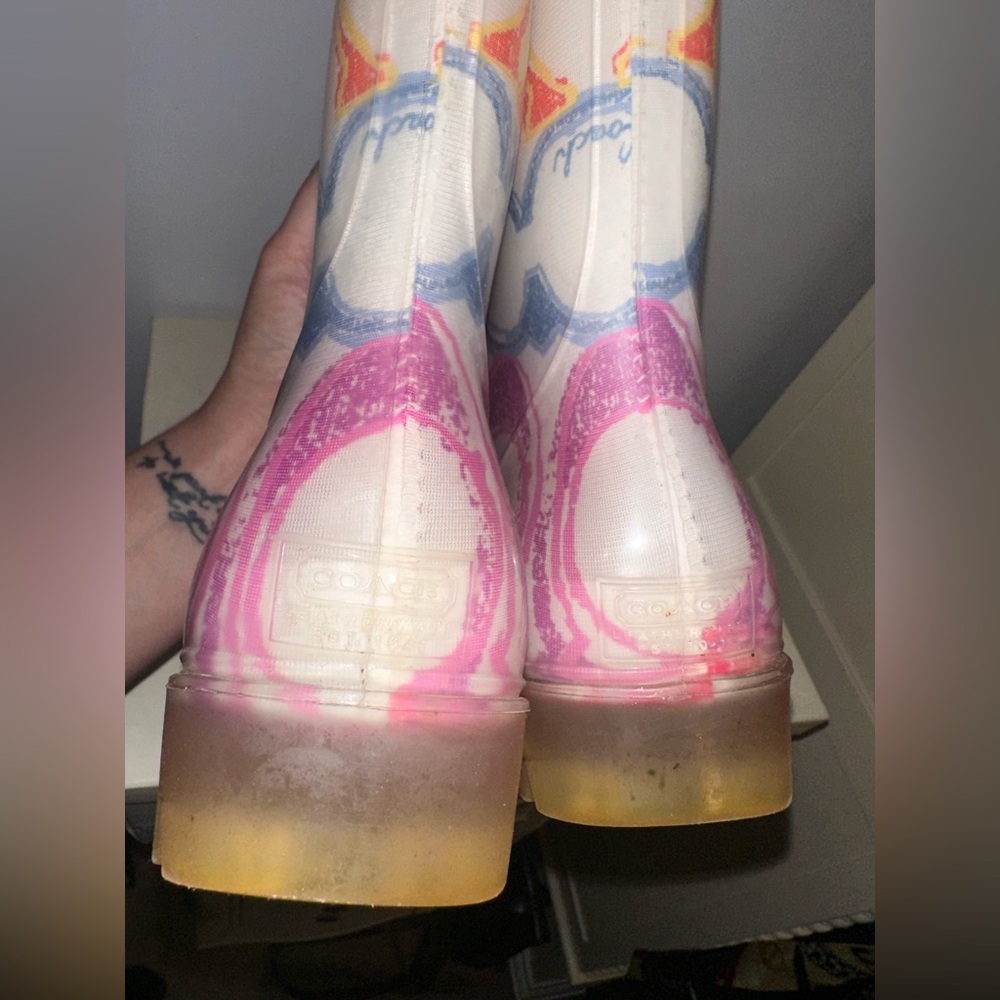 Rainbow Coach Rain Boots. - Picture 5 of 8